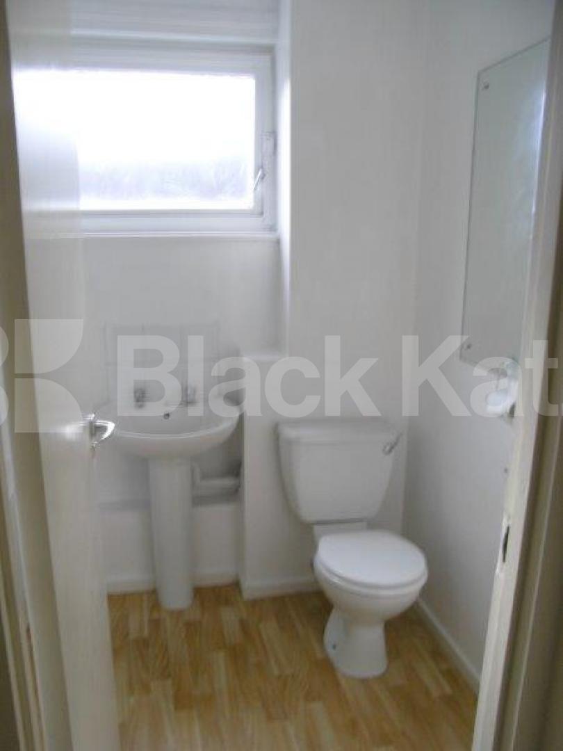 			NEW INSTRUCTION, 4 Bedroom, 1 bath, 1 reception Terraced House			 Dowdeswell Close, Roehampton